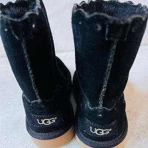 Girls Black Ugg Boots Size 12